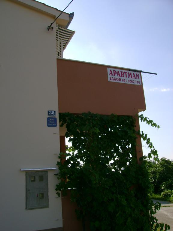 Apartment Zagor Kaštela الغرفة الصورة